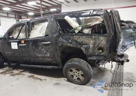 2012 Chevrolet Suburban 1500 Lt z USA, uszkodzony, nr VIN 1GNSKJE72CR153842